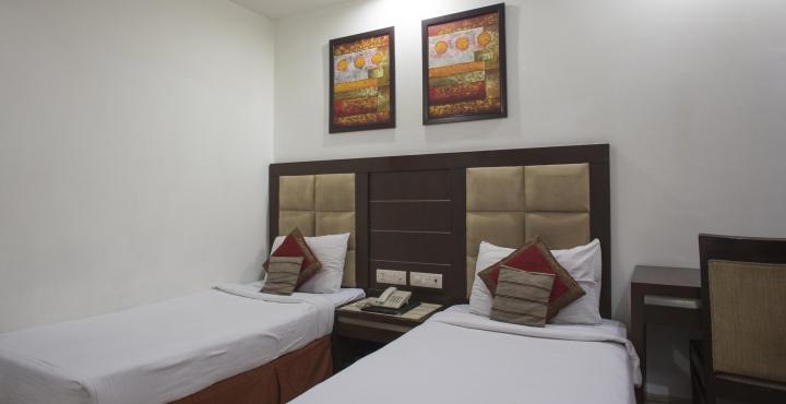 Hotel Livasa Inn Near Blk Hospital Delhi  Extérieur photo